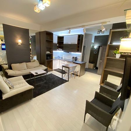 New Double Room Luxury Apartment In The Center Chisinau Luaran gambar