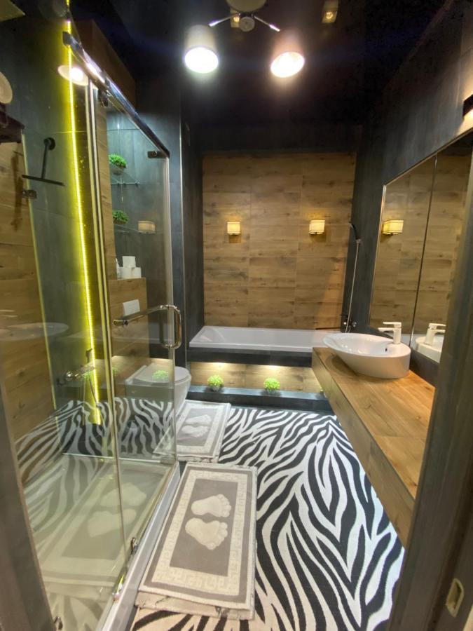 New Double Room Luxury Apartment In The Center Chisinau Luaran gambar