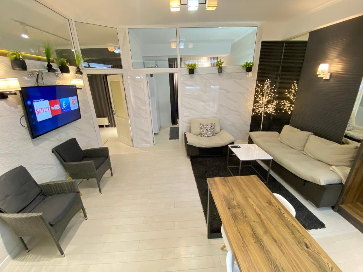 New Double Room Luxury Apartment In The Center Chisinau Luaran gambar