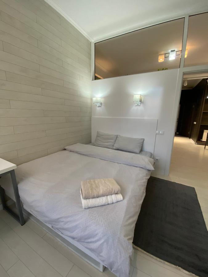 New Double Room Luxury Apartment In The Center Chisinau Luaran gambar