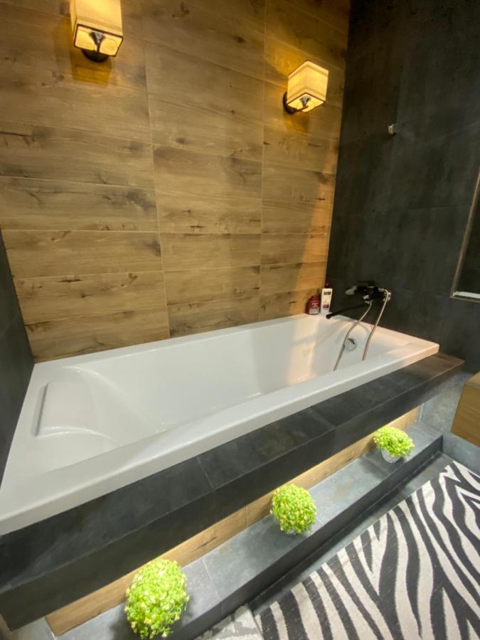 New Double Room Luxury Apartment In The Center Chisinau Luaran gambar