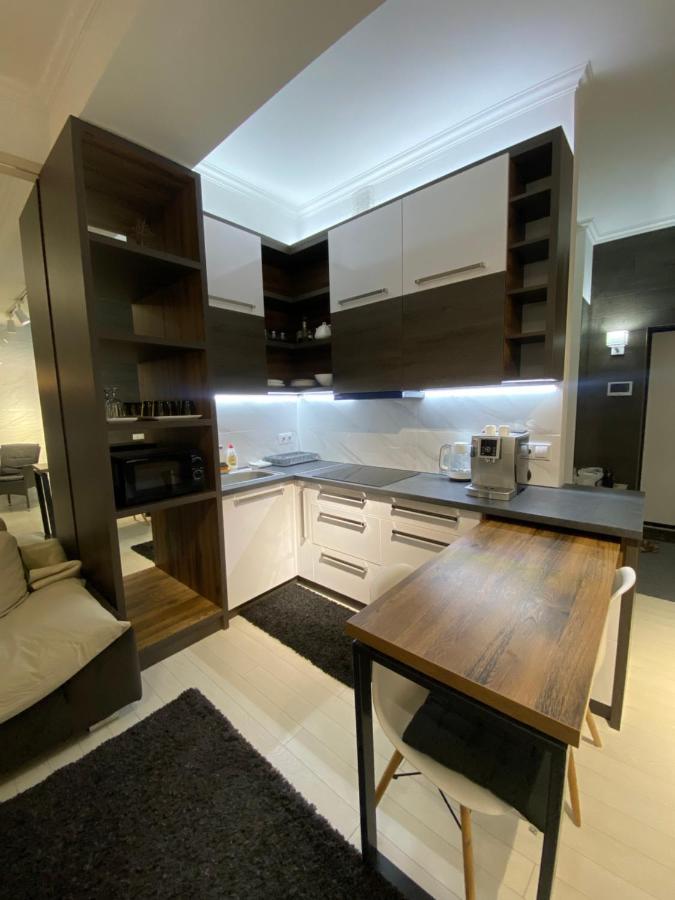 New Double Room Luxury Apartment In The Center Chisinau Luaran gambar